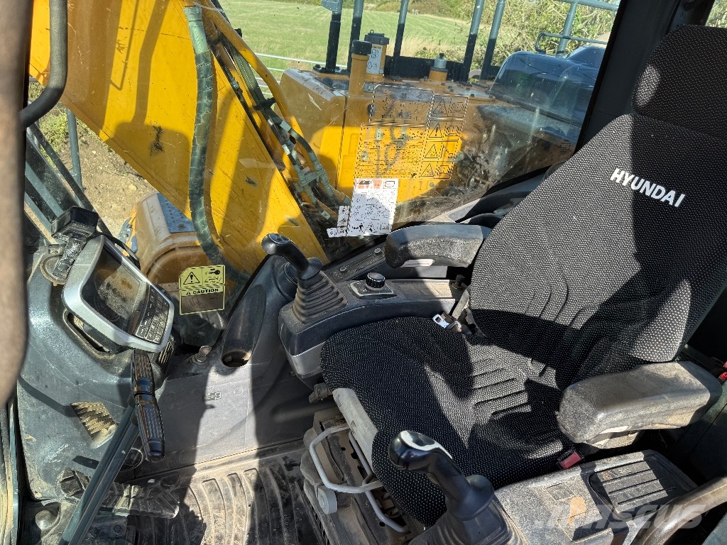 Hyundai HX 140 AL Bandgrävare