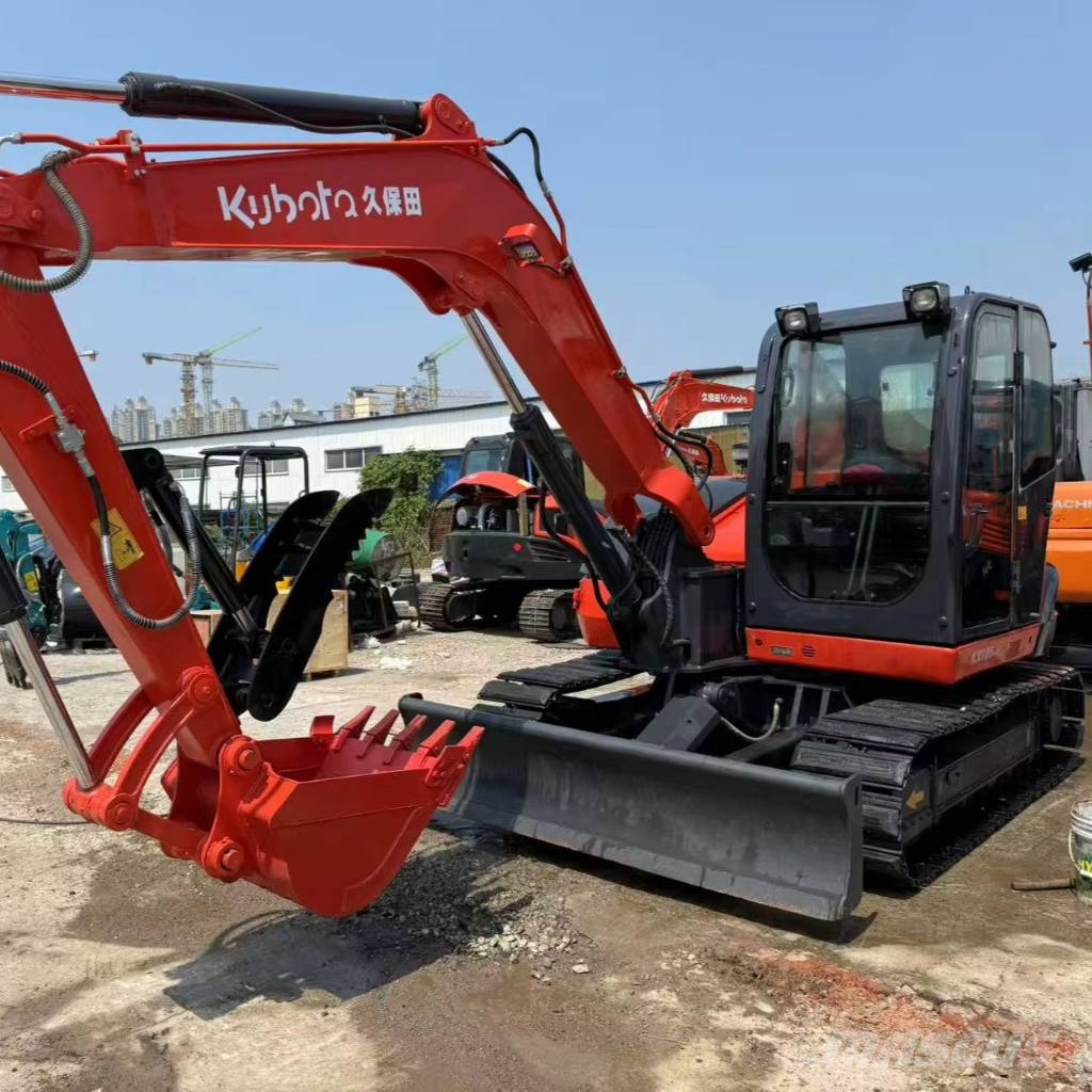 Kubota KX 185-3 Малые экскаваторы 7т-12т