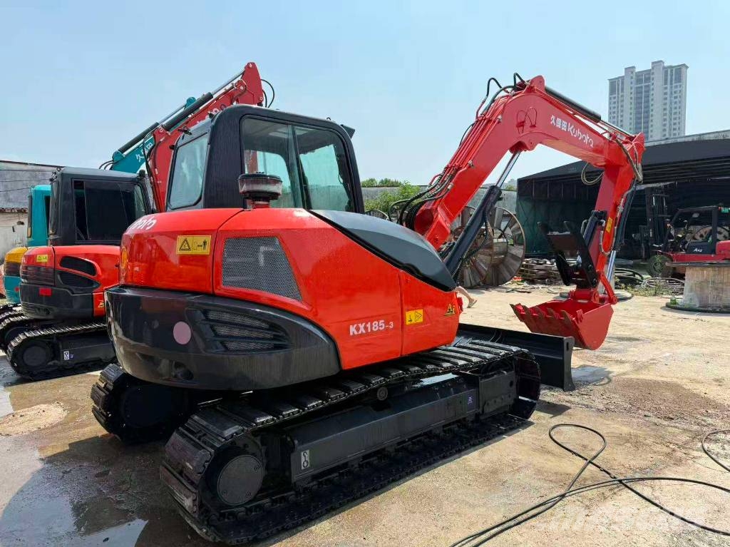 Kubota KX 185-3 Малые экскаваторы 7т-12т