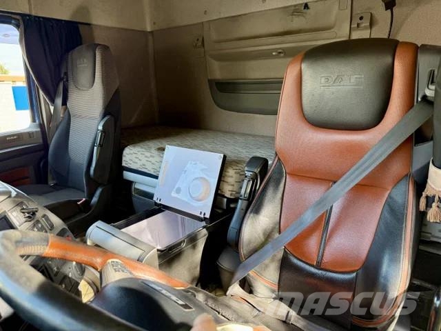 DAF XF 510 SpaceCab/Voll Luft/Retarder/Euro6 Camiones tractor