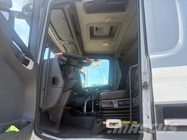 Scania R450 Camiones polibrazo
