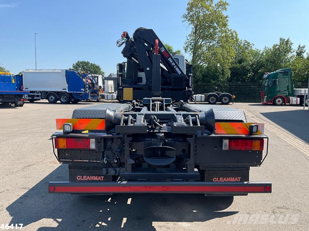 Iveco Trakker AD260T36 6x4 Hiab 24 Tonmeter laadkraan Camion con gancio di sollevamento