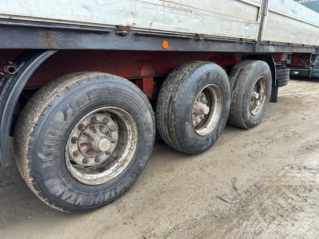 Schmitz SPR 24 Тентованные полуприцепы