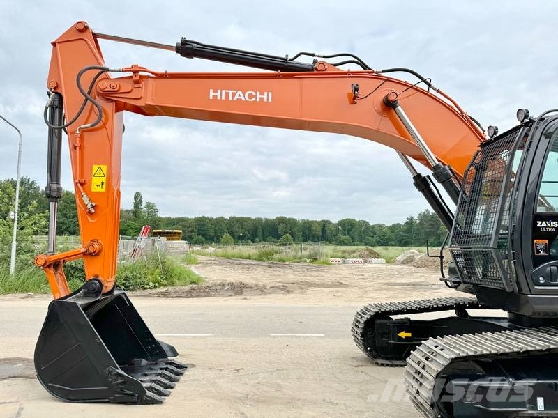 Hitachi ZX220LC-5G / ISUZU ENGINE 履带挖掘机