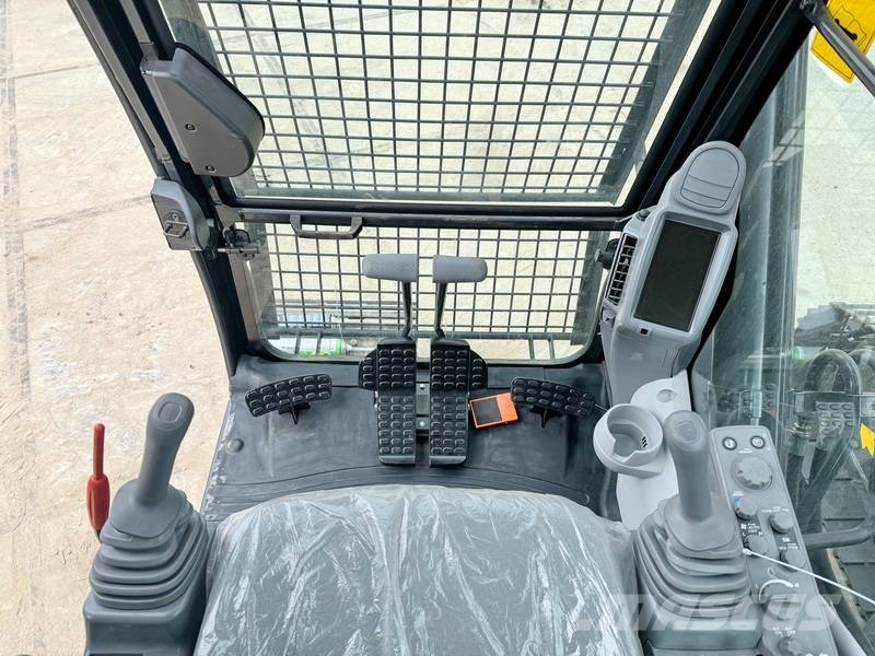 Hitachi ZX220LC-5G / ISUZU ENGINE 履带挖掘机