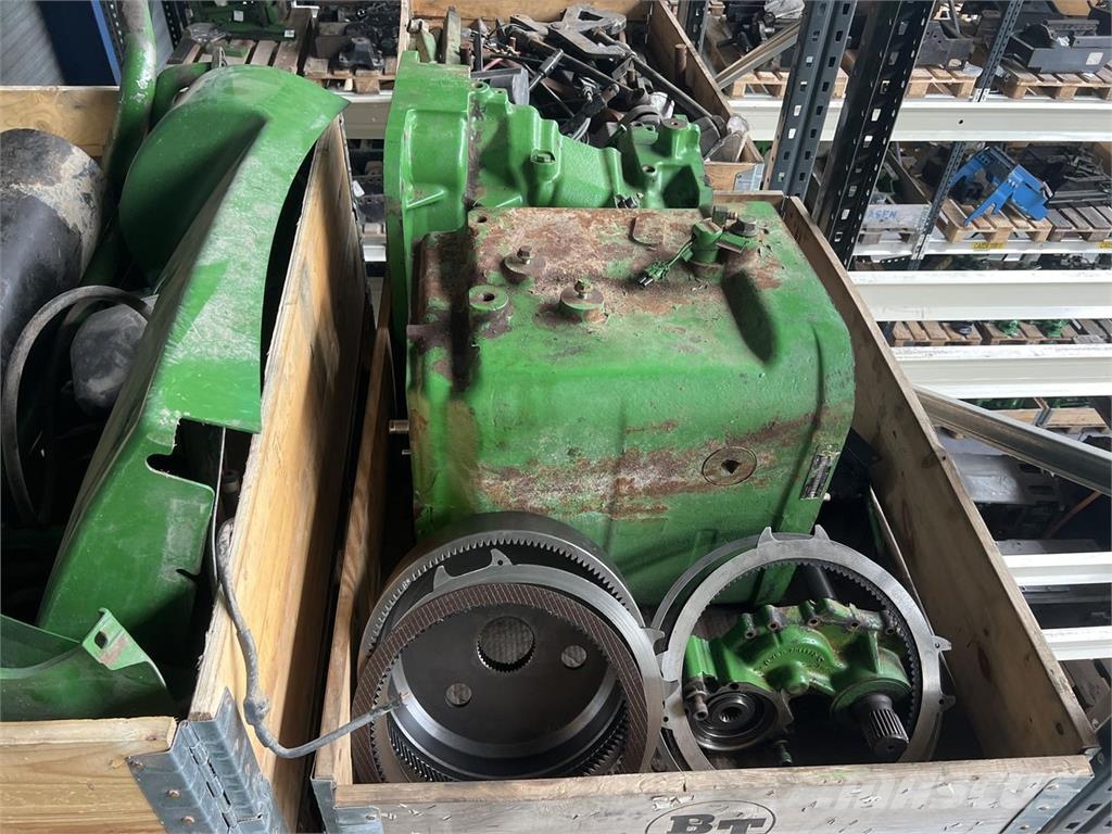 John Deere 7020 Series Tractoren