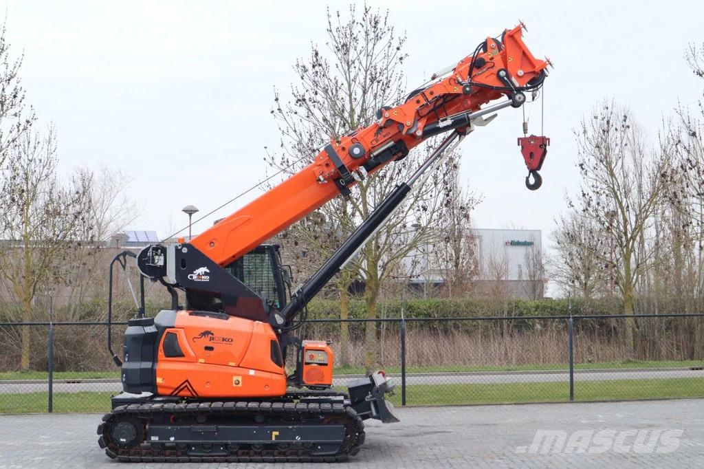 Jekko SPK60 | 26 METER | 2X JIB | BI-ENERGY | REMOTE Rabljeni žerjavi za vsak teren