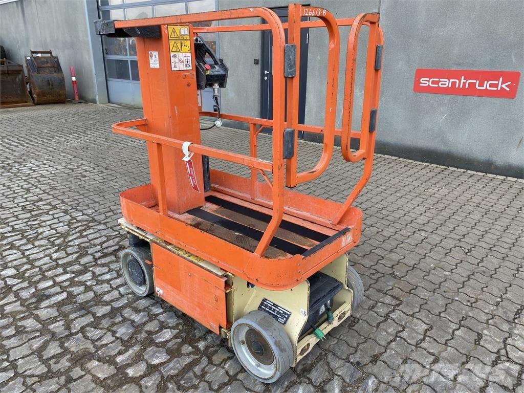 JLG 1230ES Podnośniki masztowe