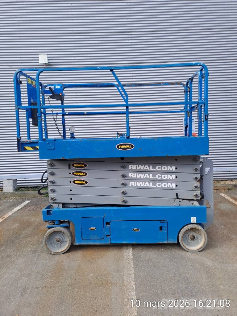 Genie GS 4047 Šķerveida pacēlāji