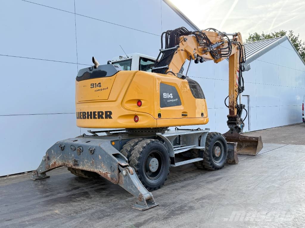 Liebherr A914 - Triple Boom / 2 extra Buckets! Bagri na kolesih