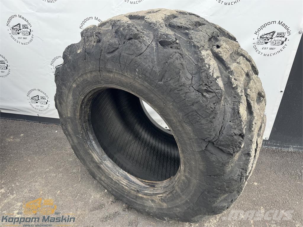 Nokian Fkf2 710/45x26,5 Used/Beg Banden, wielen en velgen