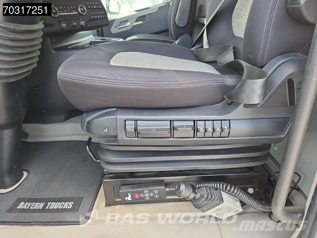 Ford F-Max 500 4X2 Hydraulic Standklima ACC Navi Vetopöytäautot