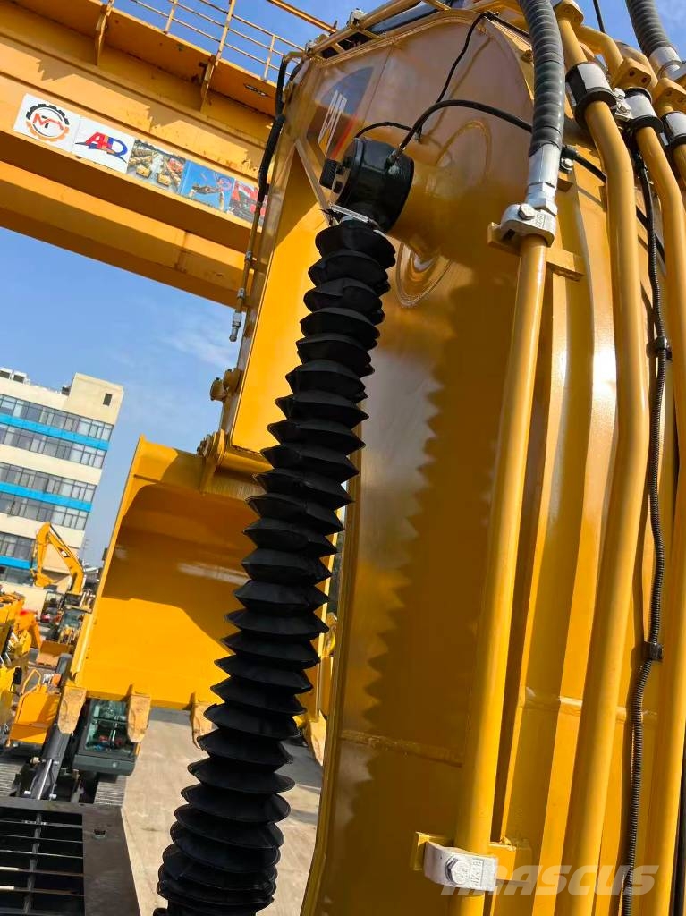 CAT 330 D L Pelle sur chenilles