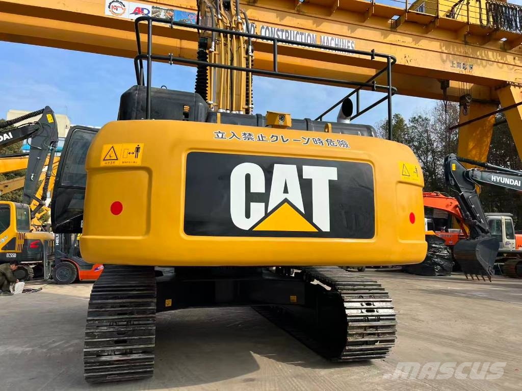 CAT 330 D L Pelle sur chenilles