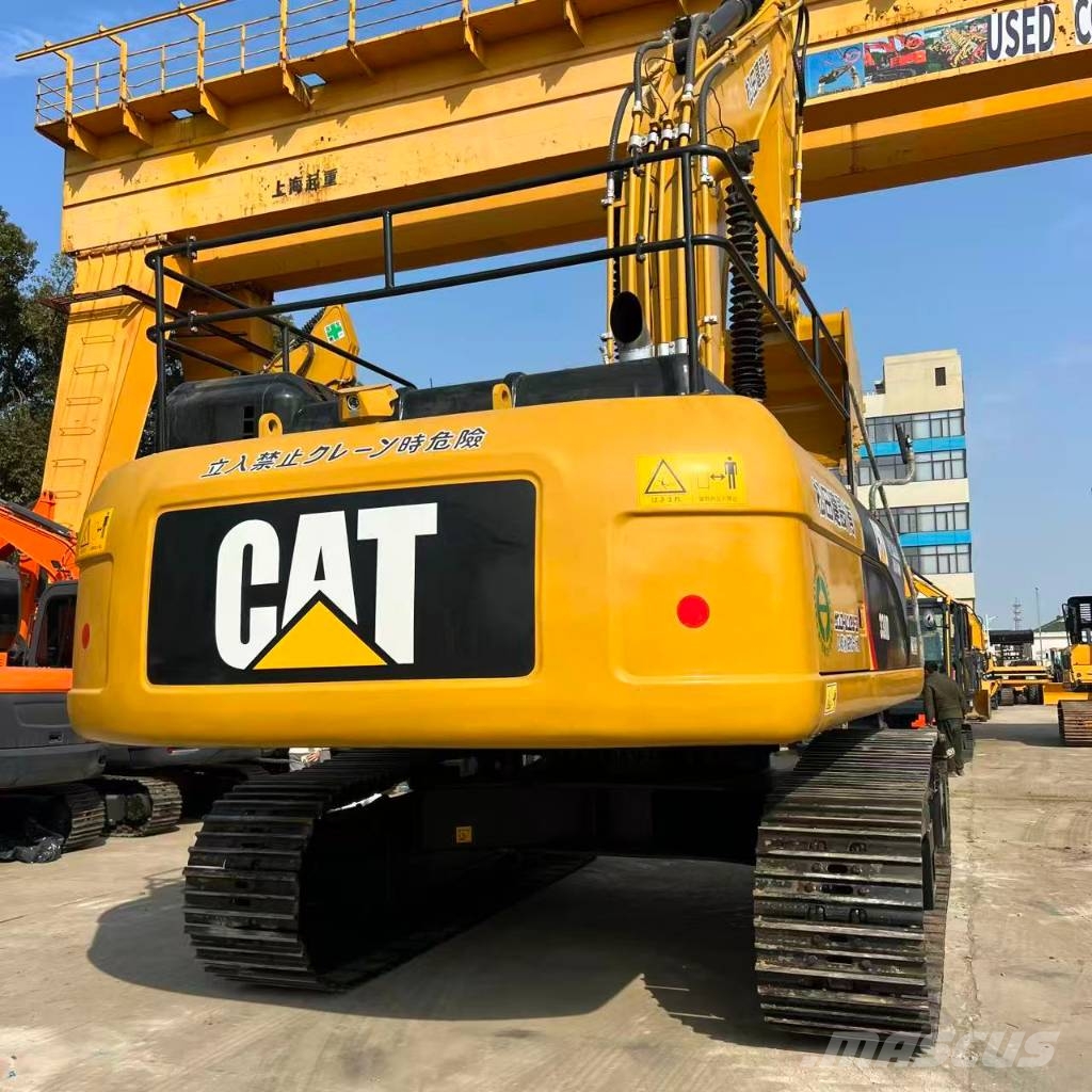 CAT 330 D L Pelle sur chenilles