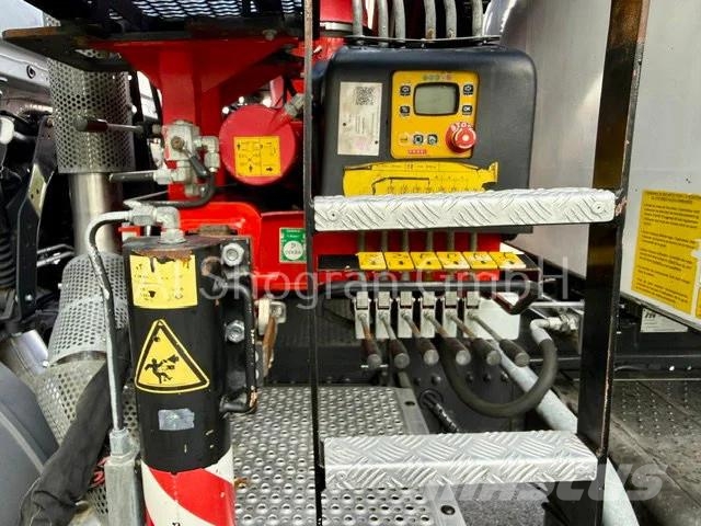 Mercedes-Benz Actros 3336 /6x4/Kipper+Fassi F155/Eu5/130tkm Autojeřáby, hydraulické ruky