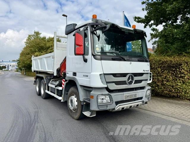 Mercedes-Benz Actros 3336 /6x4/Kipper+Fassi F155/Eu5/130tkm Автокранове