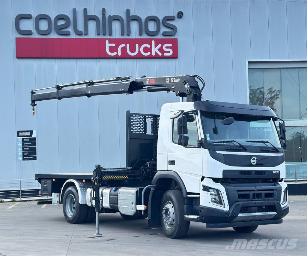 Volvo FMX 330 + Hiab 122 Lastbil med lad/Flatbed