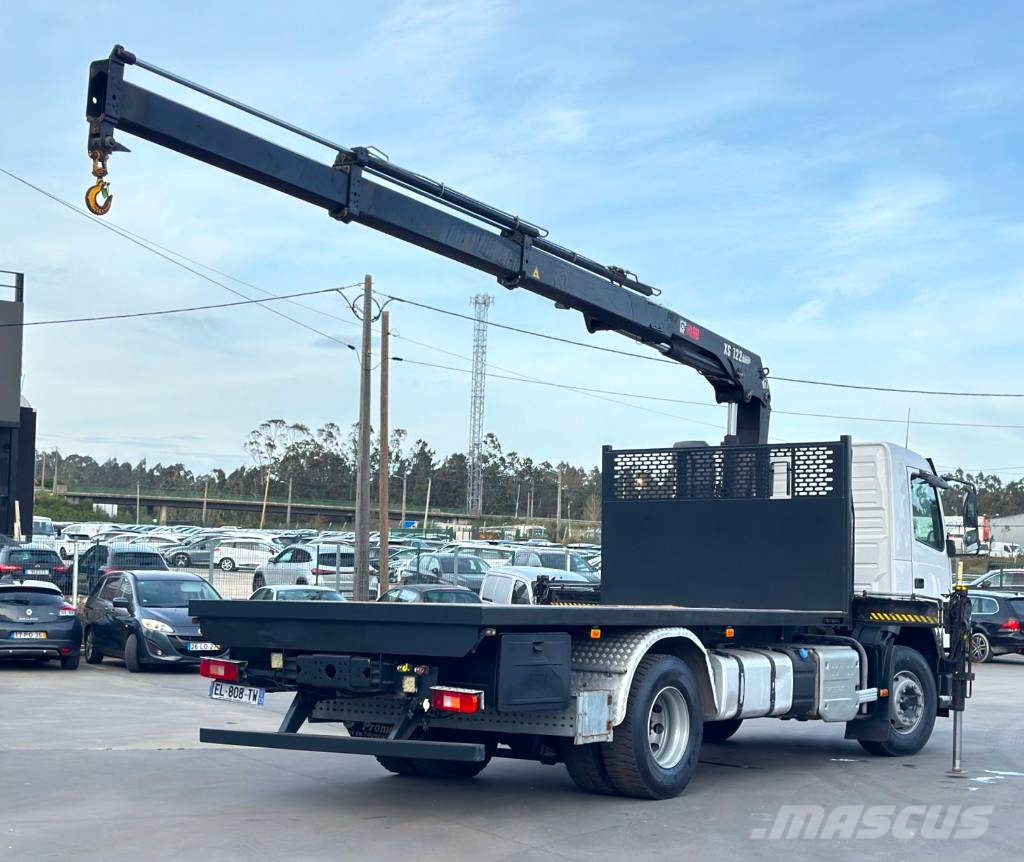 Volvo FMX 330 + Hiab 122 Lastbil med lad/Flatbed