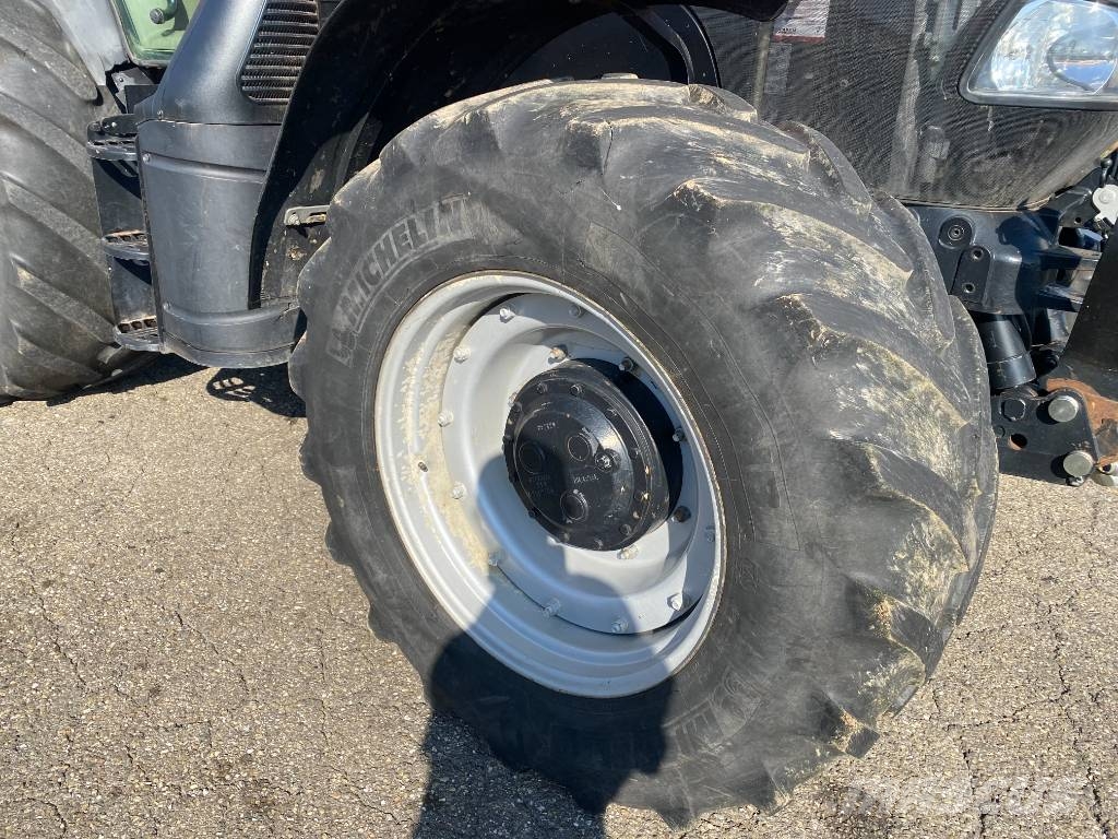 Case IH MAXXUM 125 MultiController 40Km/h endommagé Traktorit