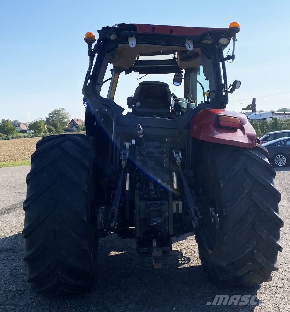 Case IH MAXXUM 125 MultiController 40Km/h endommagé Traktorit