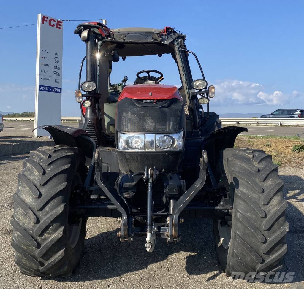 Case IH MAXXUM 125 MultiController 40Km/h endommagé Traktorit