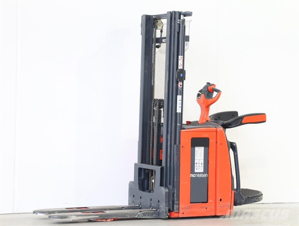 Linde L14AP/1173-01 Pedestrian stacker