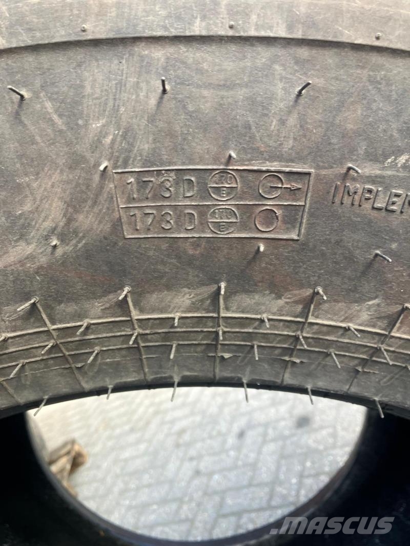 Alliance 750/45R26,5 農業機械 -　その他