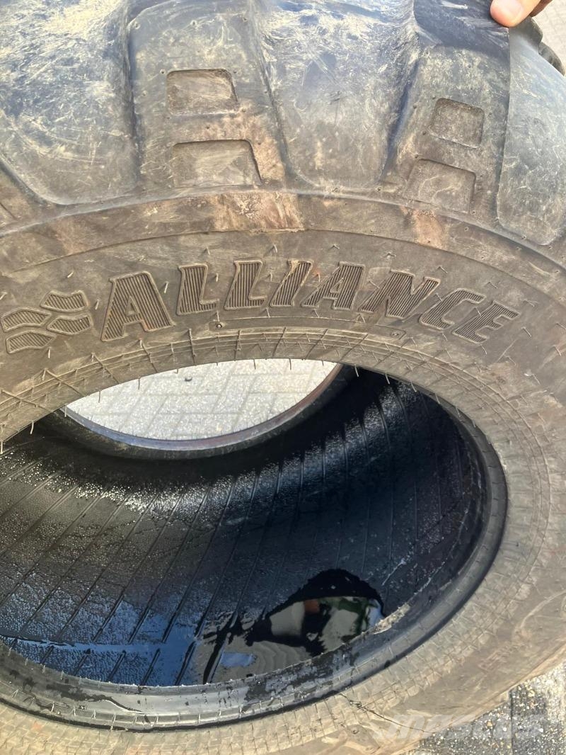 Alliance 750/45R26,5 農業機械 -　その他