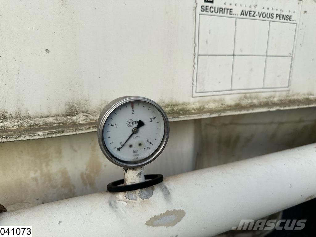 Spitzer Silo 39.000 Lter, 1 Comp. Tankauflieger