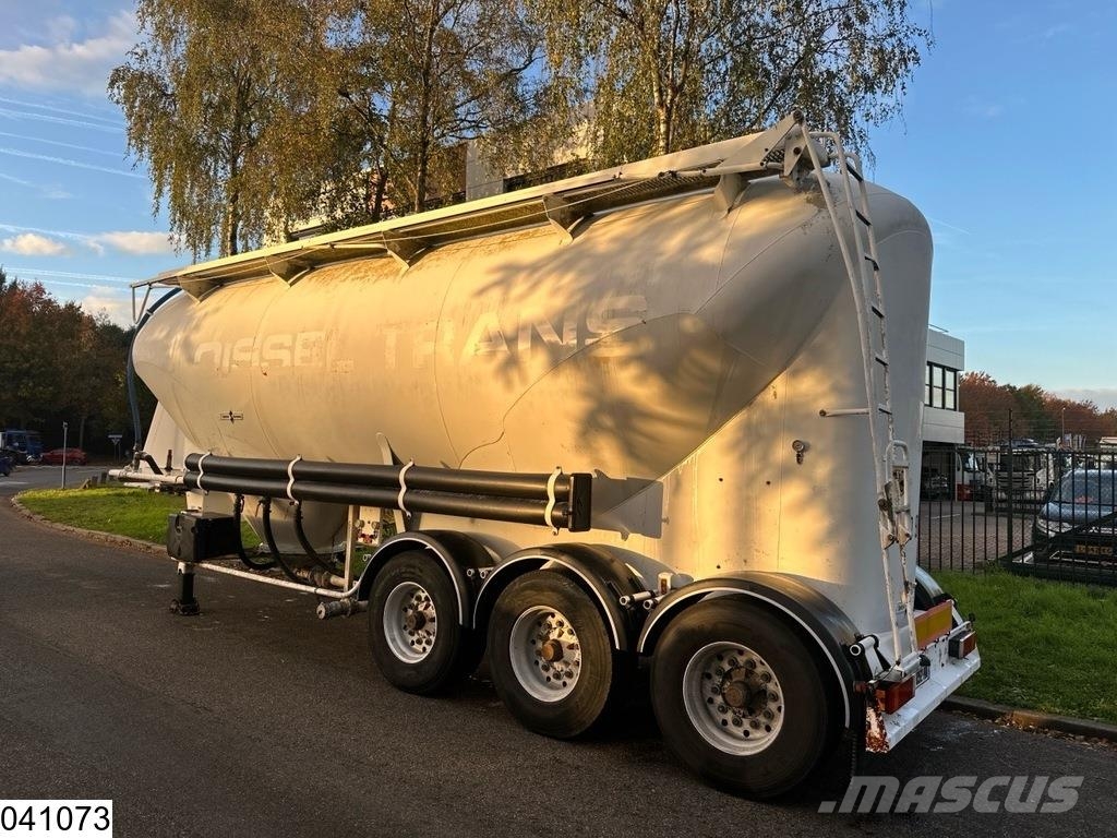 Spitzer Silo 39.000 Lter, 1 Comp. 罐體半拖車