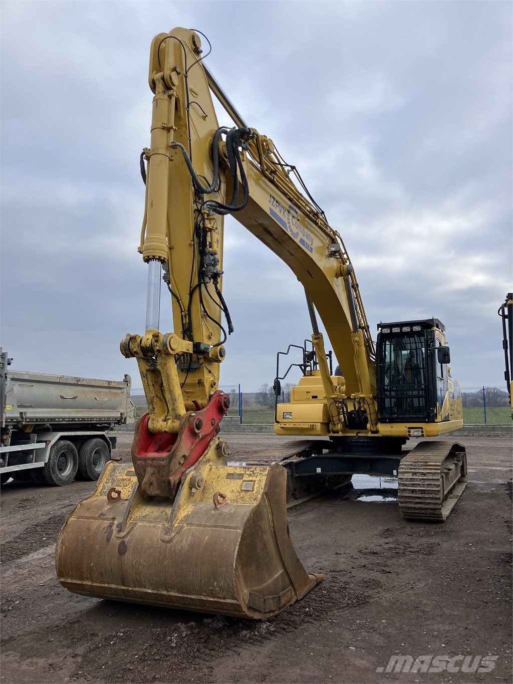 Komatsu HB365 LC-3 Paletli ekskavatörler