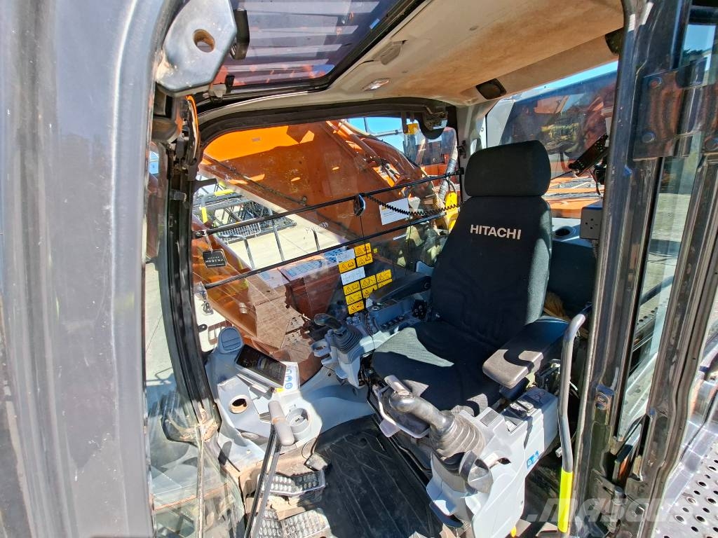 Hitachi ZX490LCH-7 Bageri gusjeničari