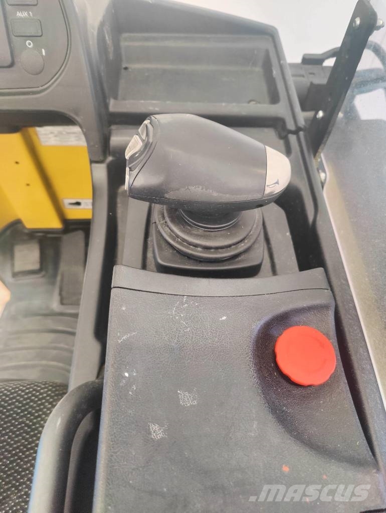 Yale MR25-14 (Vuokralla) Ανυψωτικά στενών δρόμων