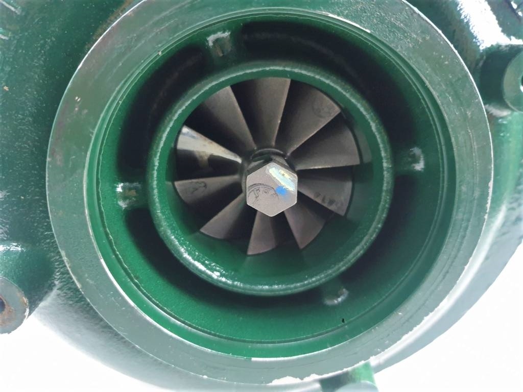 John Deere TURBOSPRĘŻARKA SE502591 - REGENEROWANA Motorer