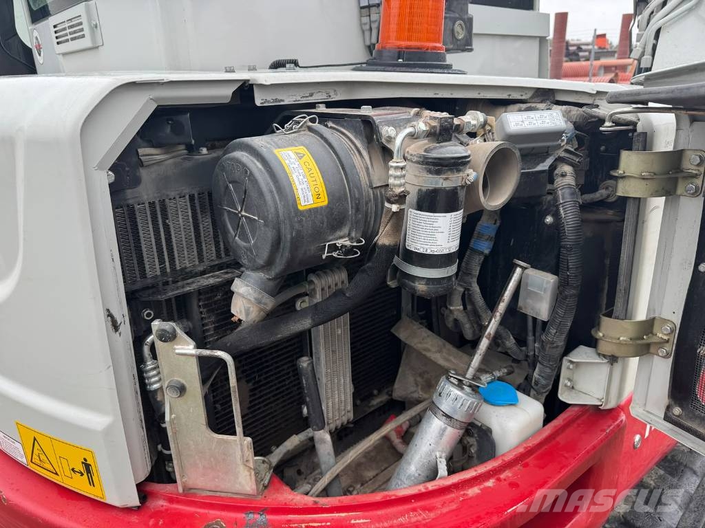 Takeuchi TB 257 FR Mini ekskavatori < 7 t