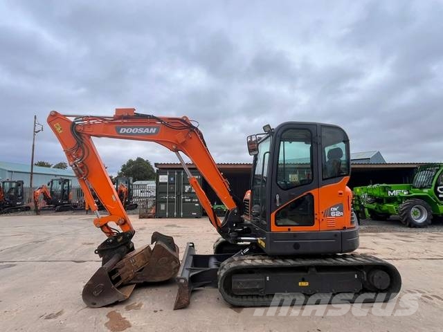 Develon DX 62 R-3 Mini kotrók < 7t