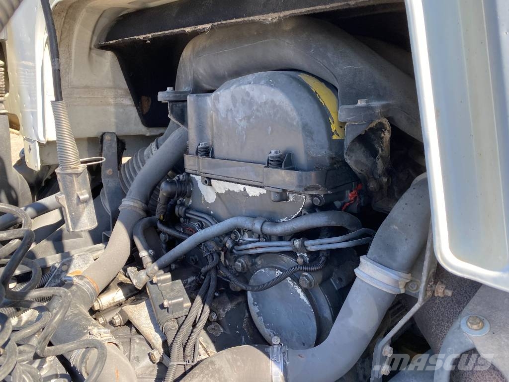 Renault PREMIUM 410 Dxi Euro4 /Retarder Non accidenté وحدات الجر