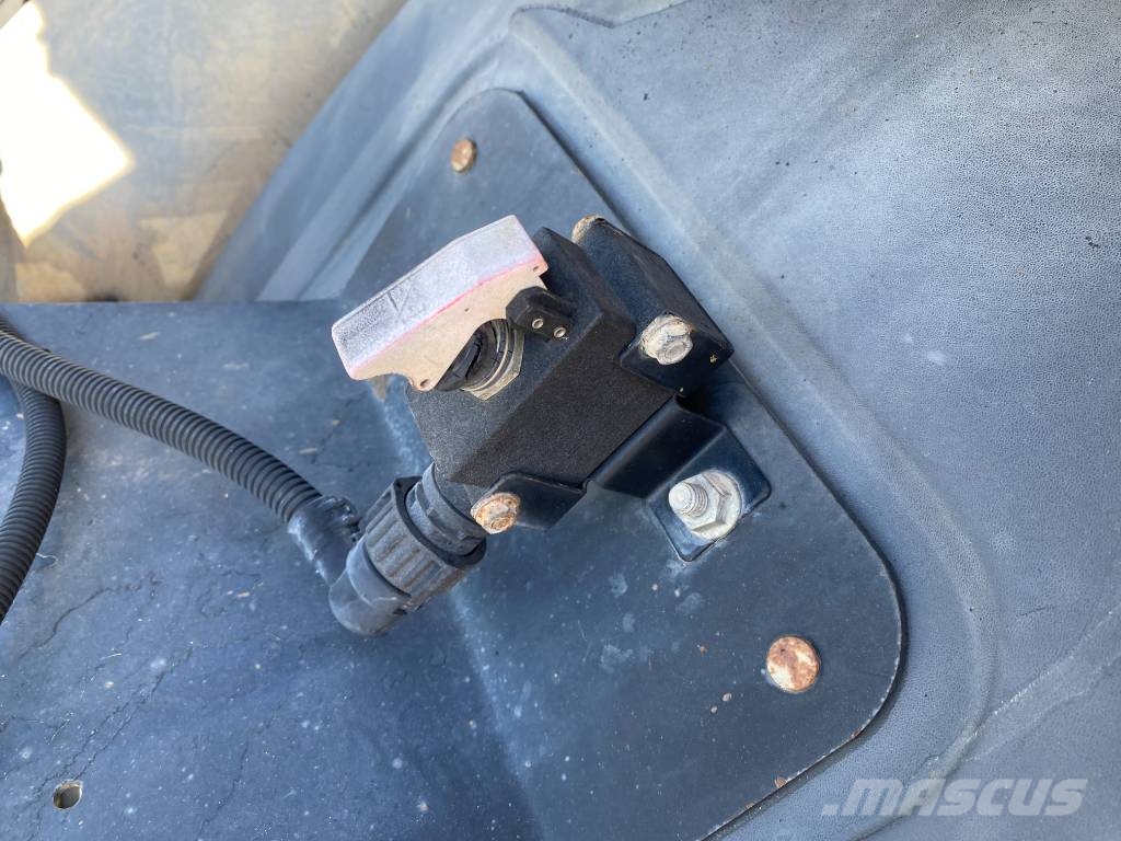 Renault PREMIUM 410 Dxi Euro4 /Retarder Non accidenté وحدات الجر