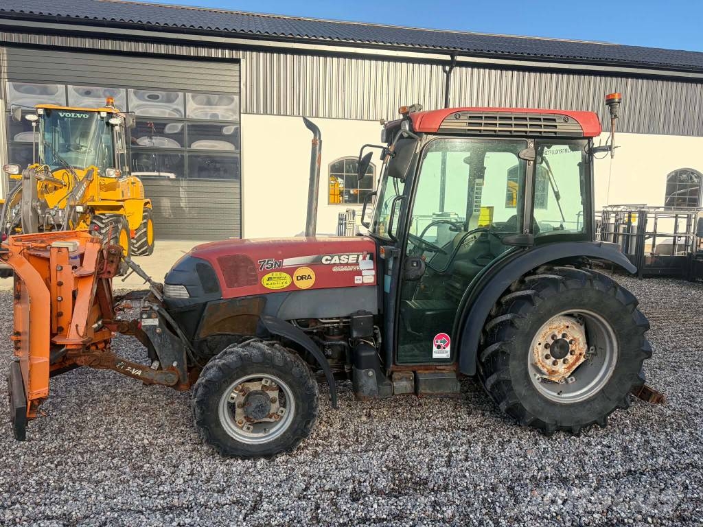 Case IH Quantum 75N الجرارات