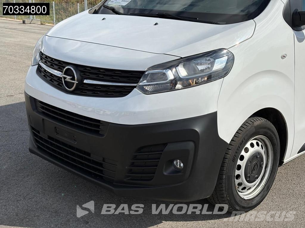 Opel Vivaro 145pk L3H1 Navi Klima Tempomat Kamera Parke Utilitara