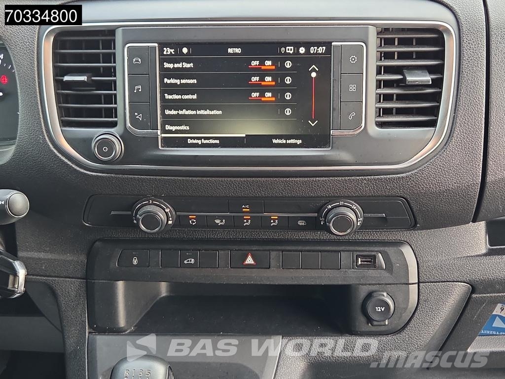 Opel Vivaro 145pk L3H1 Navi Klima Tempomat Kamera Parke Utilitara