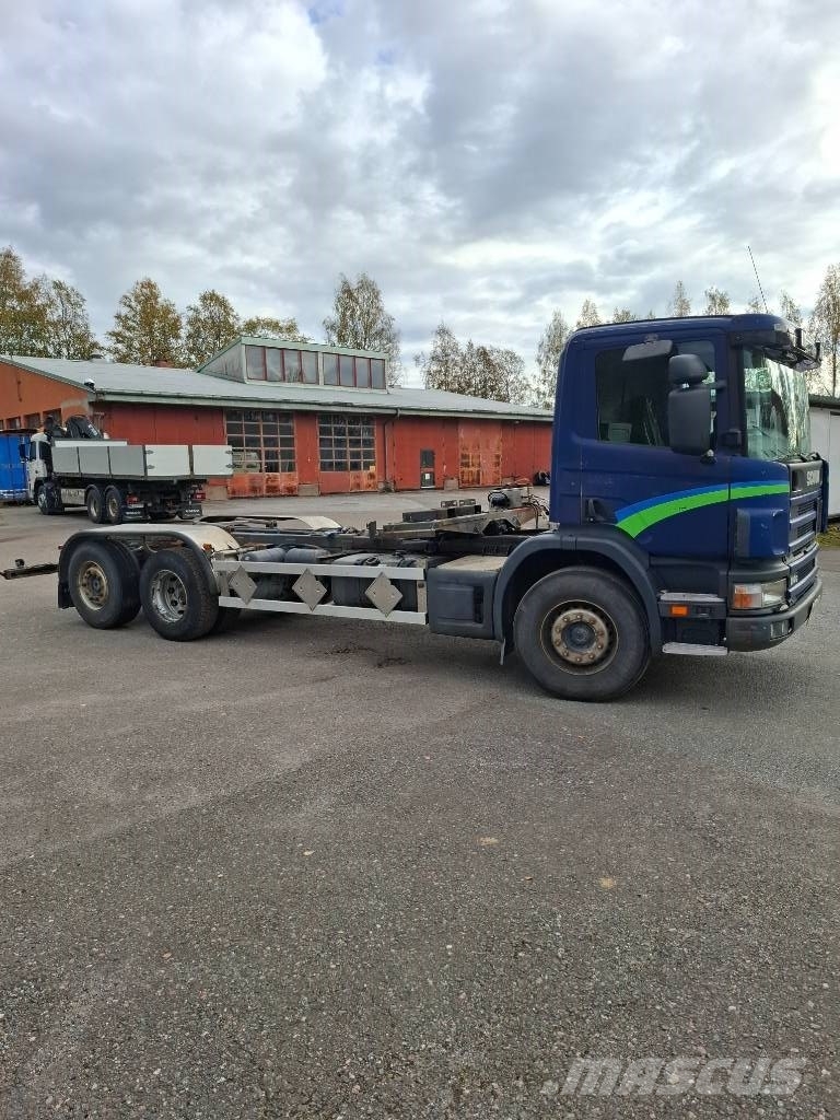 Scania P 114 GB6X2 4NA 340 平板车