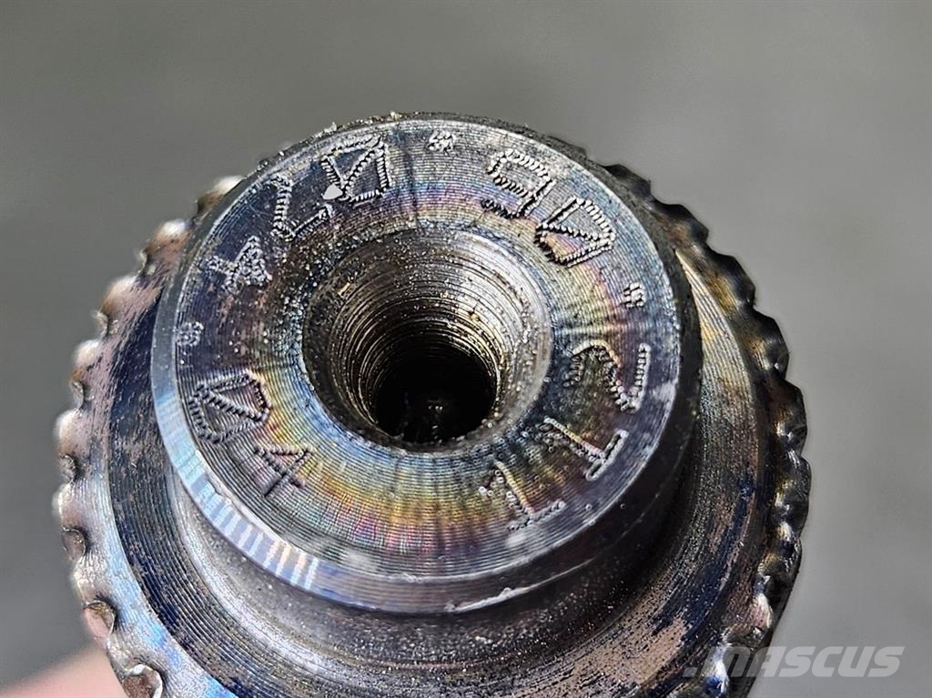Atlas AR580-Spicer Dana 1120607404-Joint shaft/Steekas Akselit
