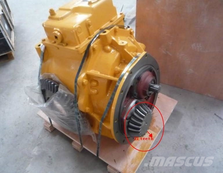 Komatsu D5A-21 transmission 154-15-01011 Getriebe