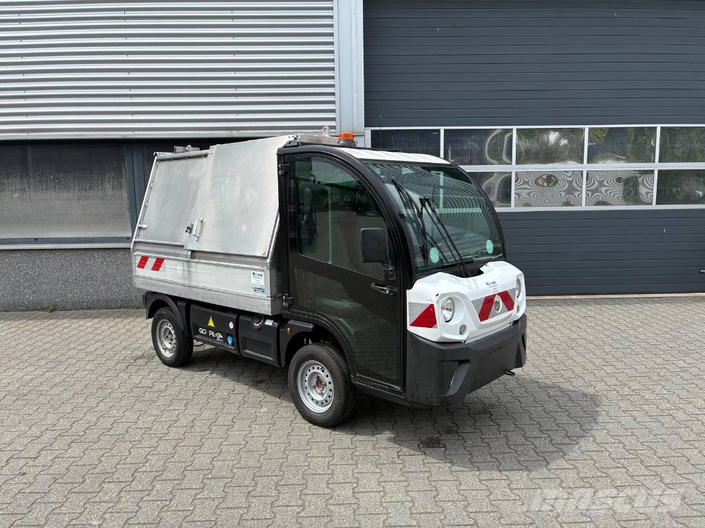 Goupil G4 elektrische wagen met afval container Camion dei rifiuti