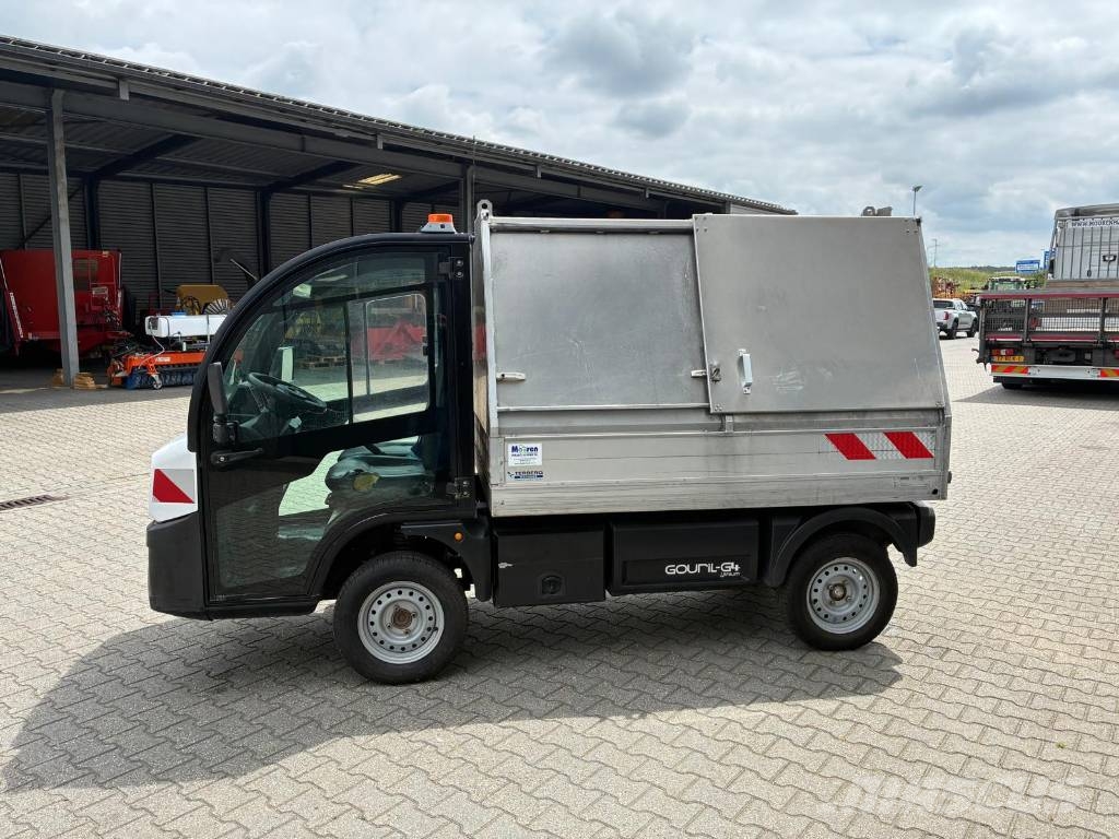 Goupil G4 elektrische wagen met afval container Camion dei rifiuti