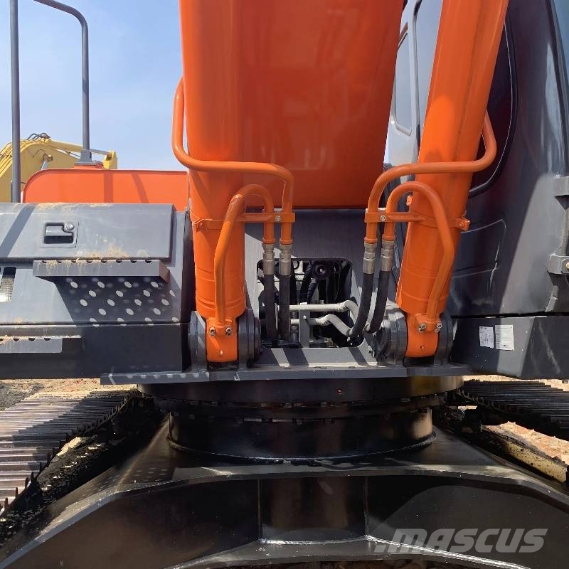 Hitachi ZX 350 حفارات زحافة