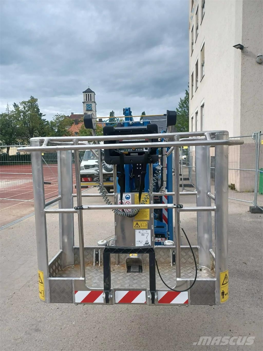 JLG X17J+ Otras plataformas elevadoras