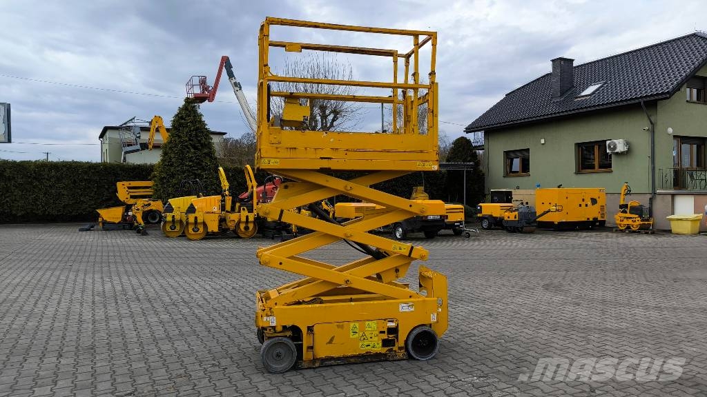 Genie GS 1532 Nožnicové zdvíhacie plošiny